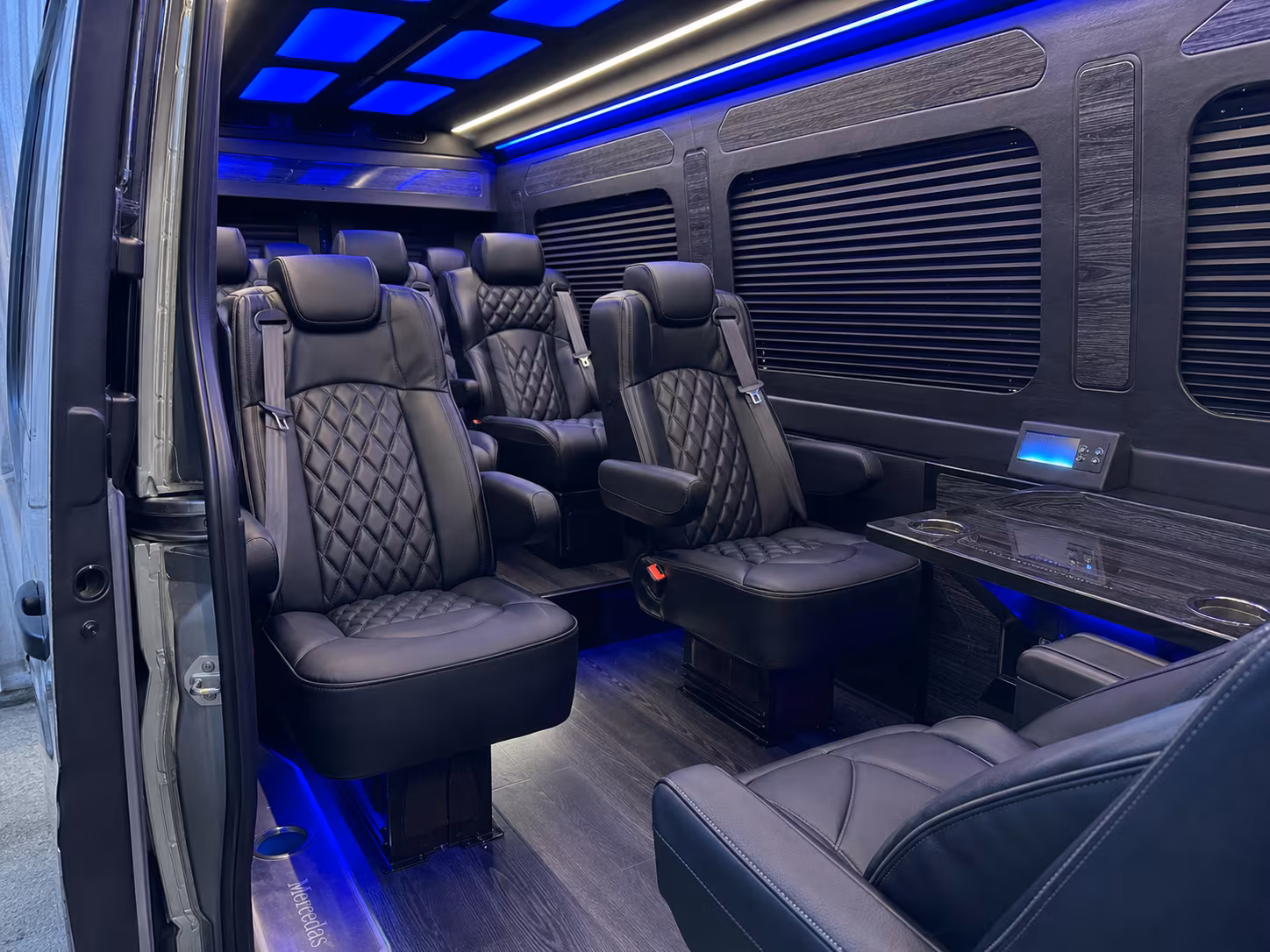 Charlotte Airport Shuttle & Transportation party bus exterior