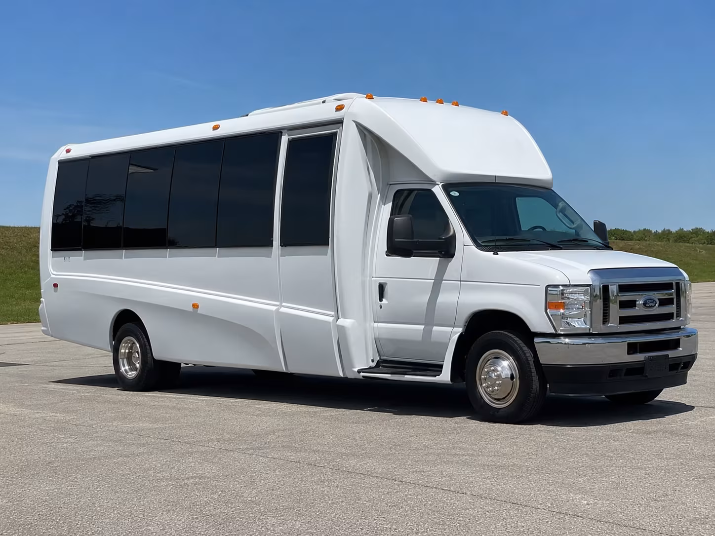 Gastonia Birthday, Sweet 16, & Quinceañera Party Bus Rentals