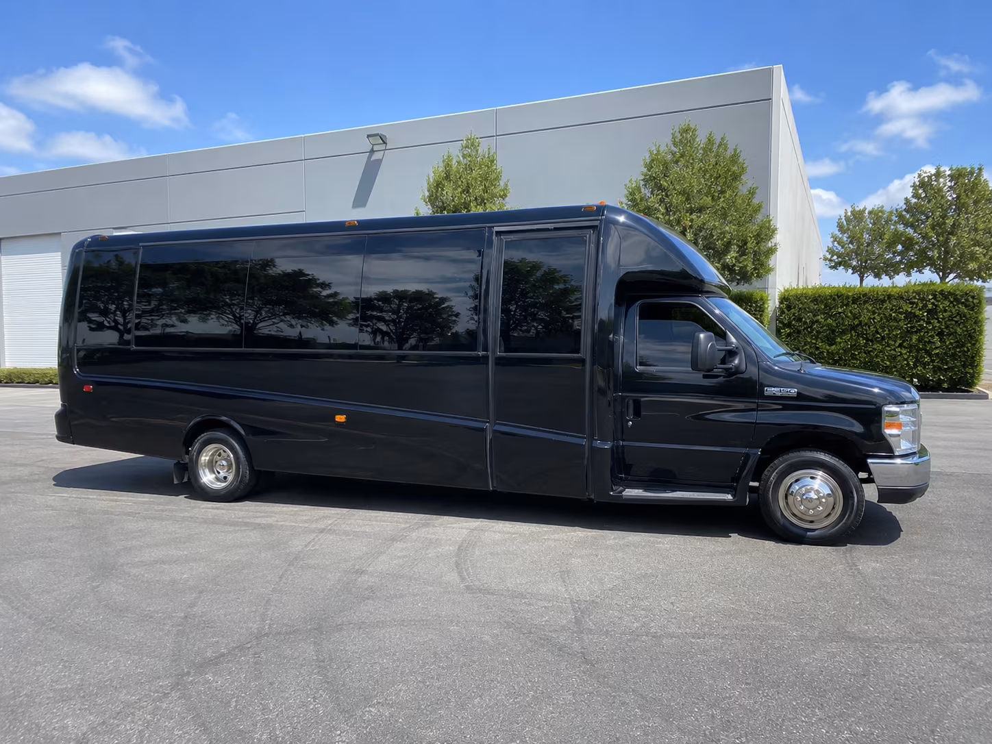 Rock Hill Winery Tour & Pub Crawl Transportation