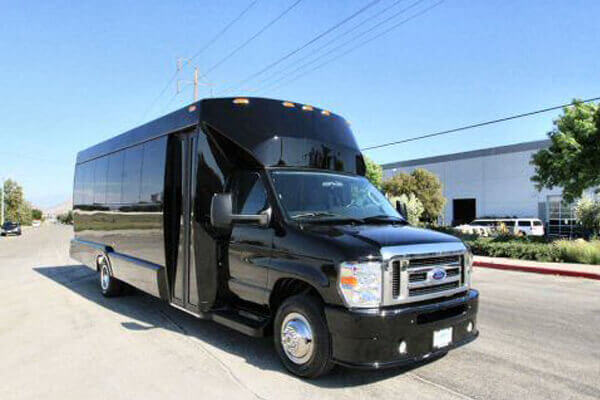 Huntersville 20 Passenger Minibus