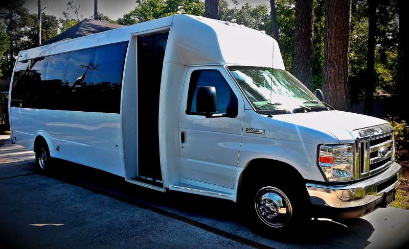 Charlotte 22 Passenger Party Bus